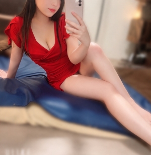 桃瀬らら
